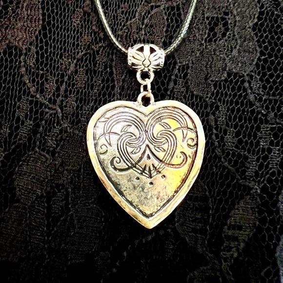 Melancholia Swirly & Silvery Large Heart Pendant on a Black Corded Necklace - Picture 3 of 11